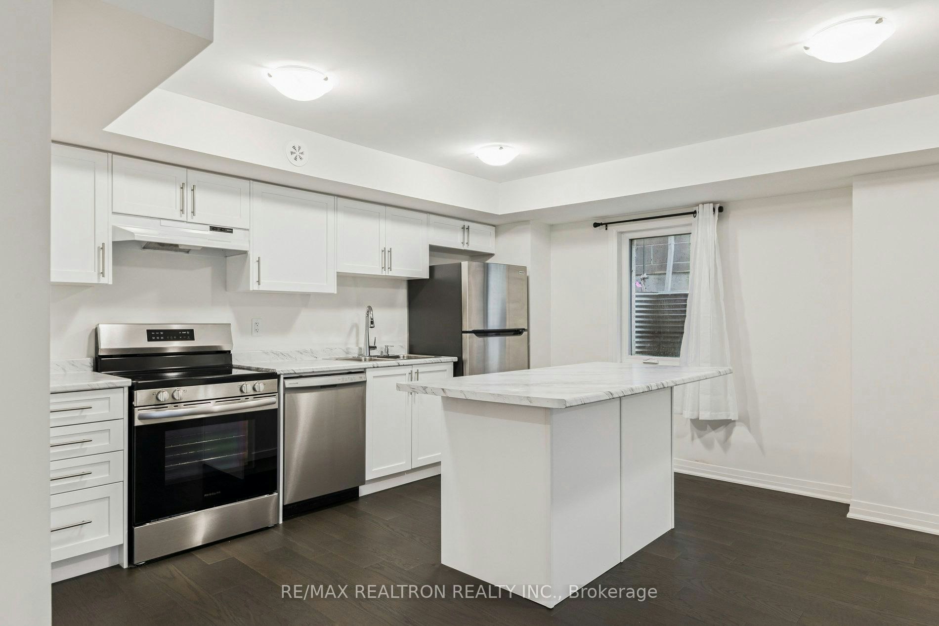 5A Lookout Drive, Clarington, ON, L1C 7E9 - 8