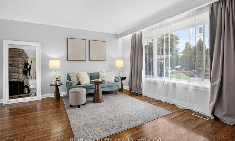 100 Perivale Crescent