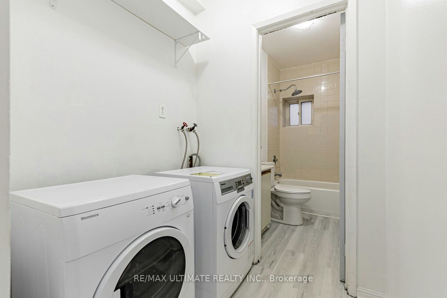 5-996 Queen Street E, Toronto, ON, M4M 1K1 - 12