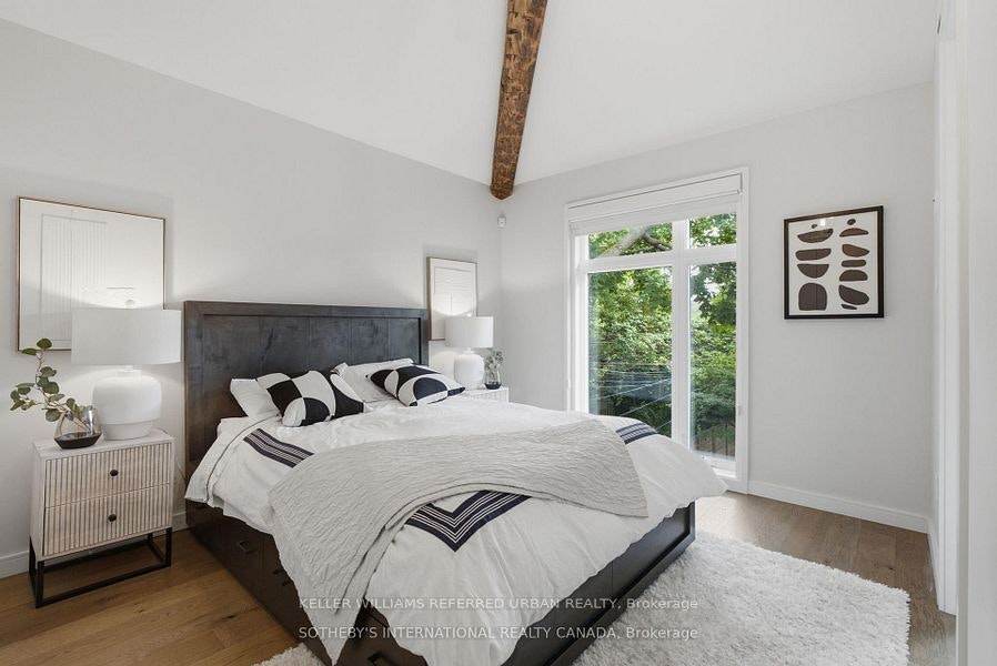 2-32 Eaton Avenue, Toronto, ON, M4J 2Z5 - 2