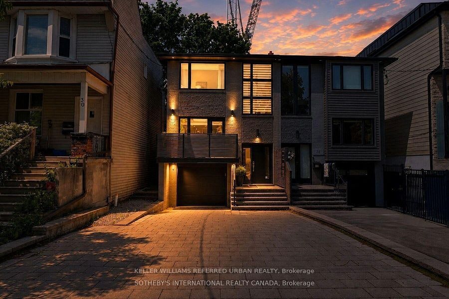 2-32 Eaton Avenue, Toronto, ON, M4J 2Z5