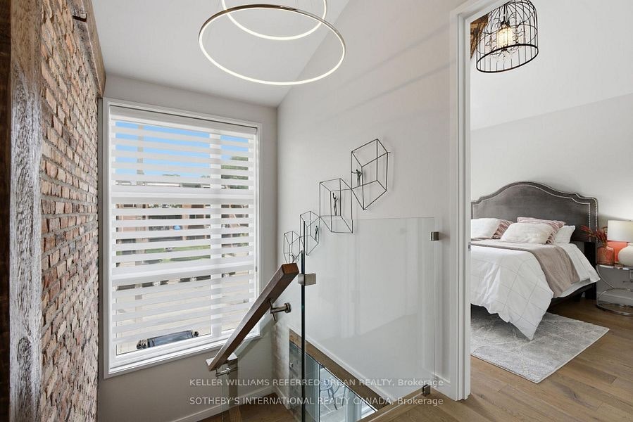 2-32 Eaton Avenue, Toronto, ON, M4J 2Z5 - 5