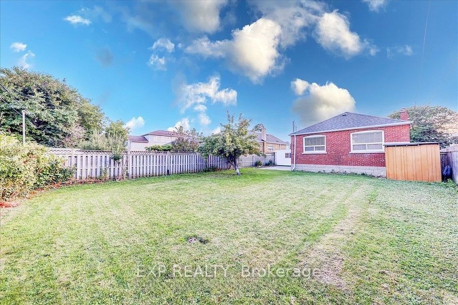 Main-45 Blaisdale Road, Toronto, ON, M1P 1V9 - 30