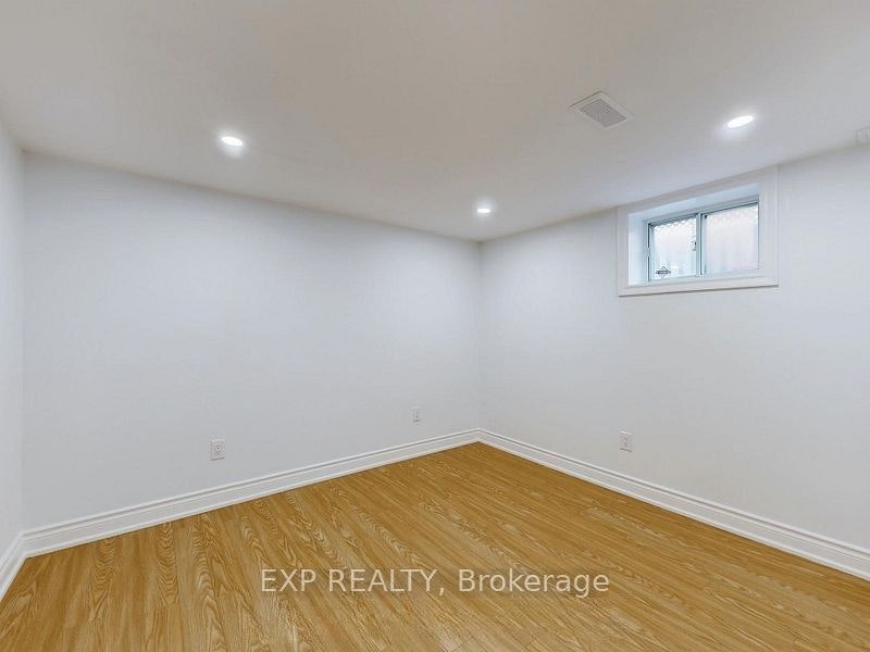 Main-45 Blaisdale Road, Toronto, ON, M1P 1V9 - 18