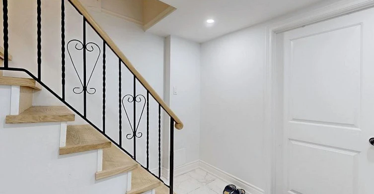 Main-45 Blaisdale Road, Toronto, ON, M1P 1V9 - 23