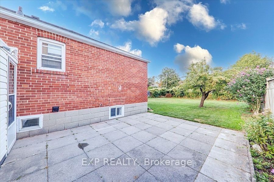 Main-45 Blaisdale Road, Toronto, ON, M1P 1V9 - 29