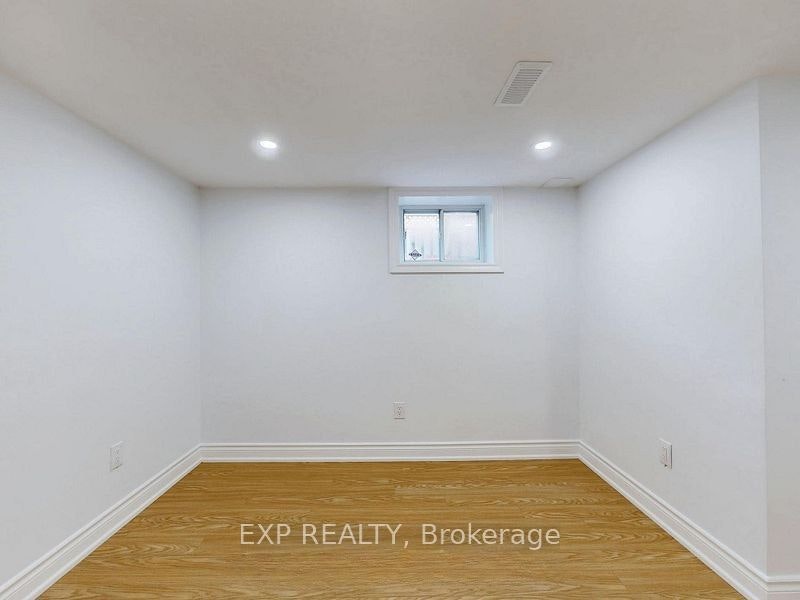 Main-45 Blaisdale Road, Toronto, ON, M1P 1V9 - 22
