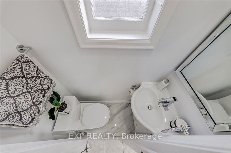 Main-45 Blaisdale Road, Toronto, ON, M1P 1V9 - 16