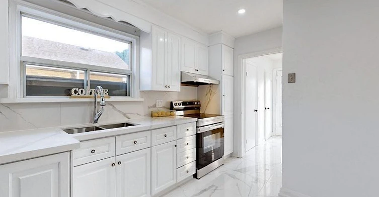 Main-45 Blaisdale Road, Toronto, ON, M1P 1V9 - 11