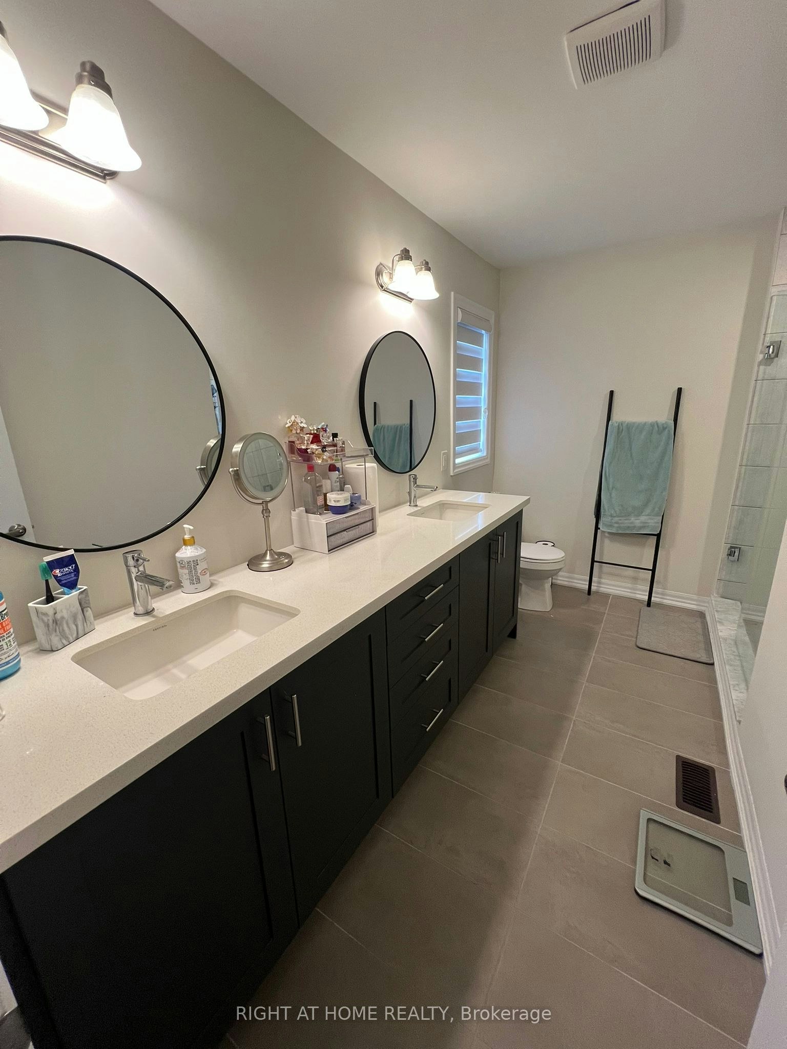 30 Northrop Avenue, Clarington, ON, L1B 0W7 - 11
