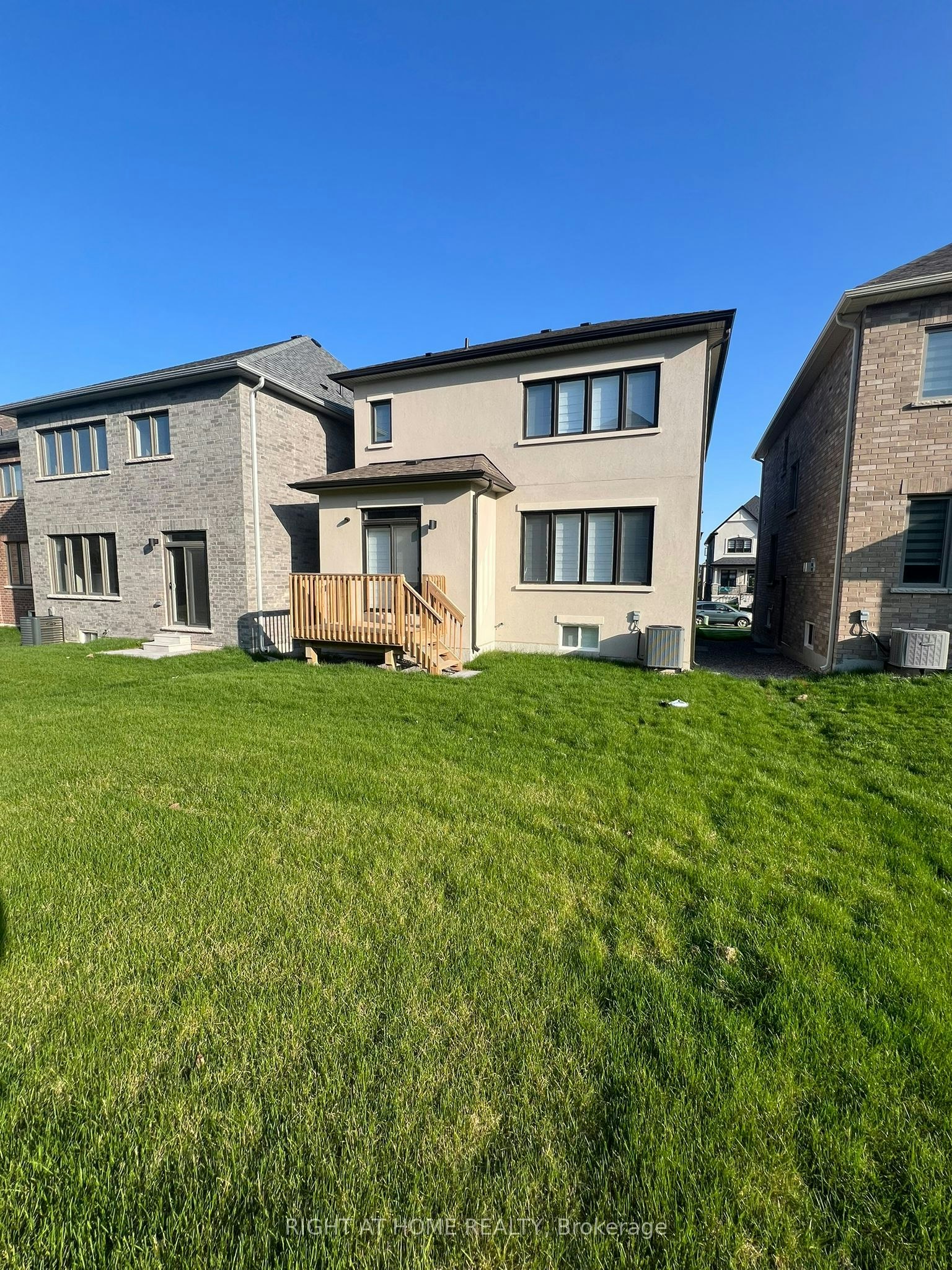 30 Northrop Avenue, Clarington, ON, L1B 0W7 - 24