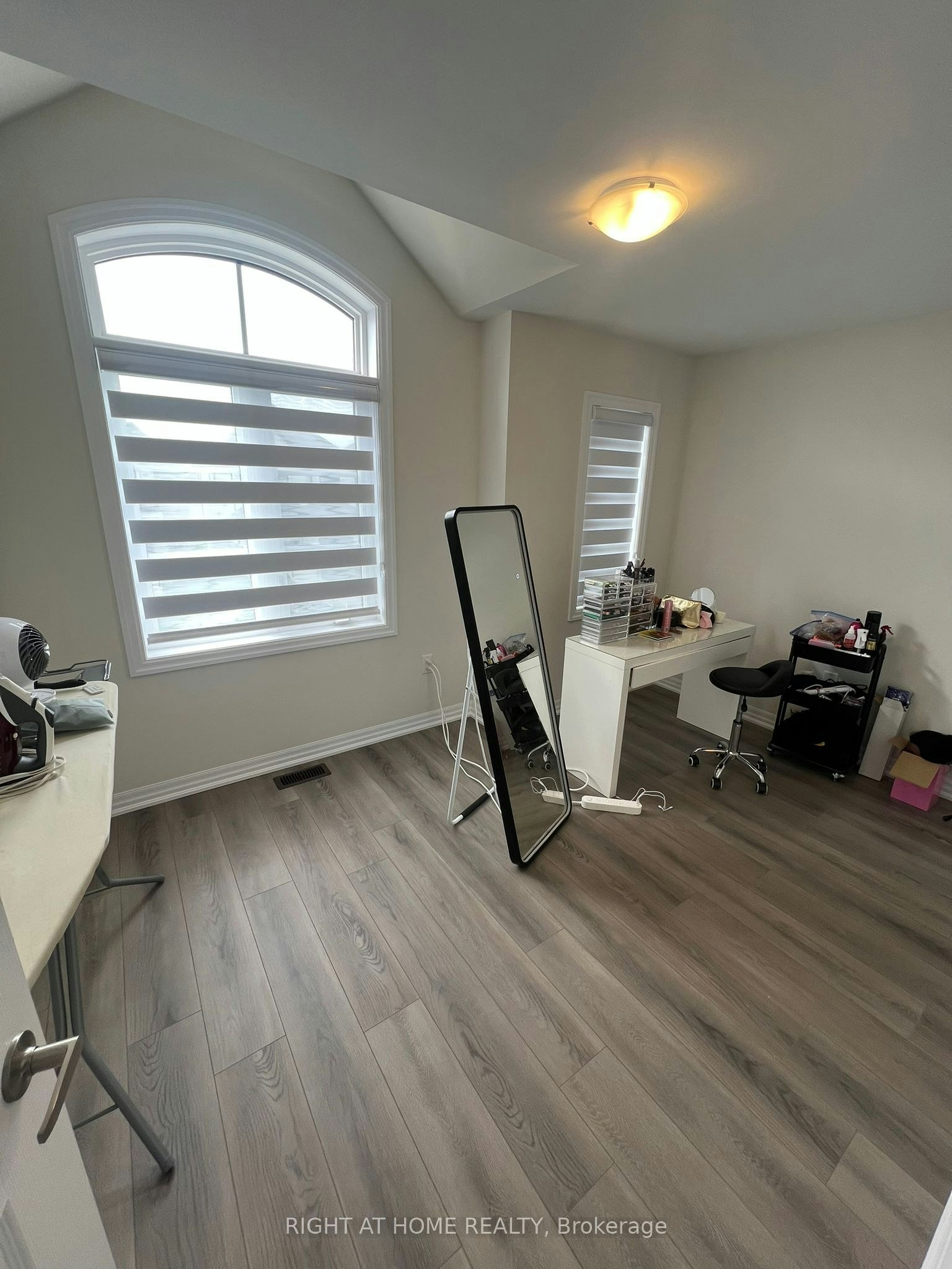 30 Northrop Avenue, Clarington, ON, L1B 0W7 - 2