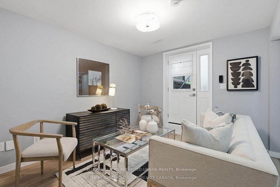 1-32 Eaton Avenue, Toronto, ON, M4J 2Z5 - 8