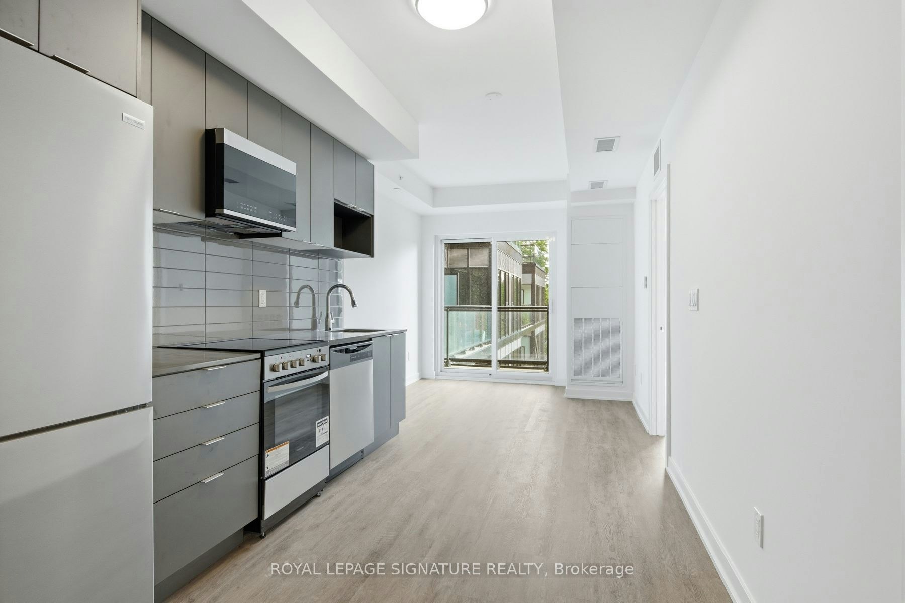 306-4569 Kingston Road, Toronto, ON, M1E 2P2