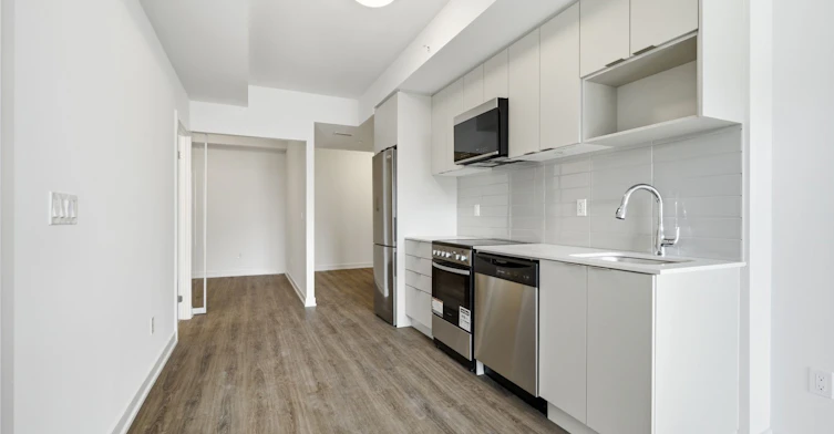 405-4569 Kingston Road, Toronto, ON, M1E 2P2 - 2