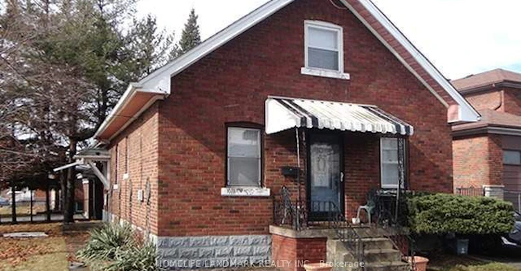 528 Birchmount Road W, Toronto, ON, M1K 1P2 - 2