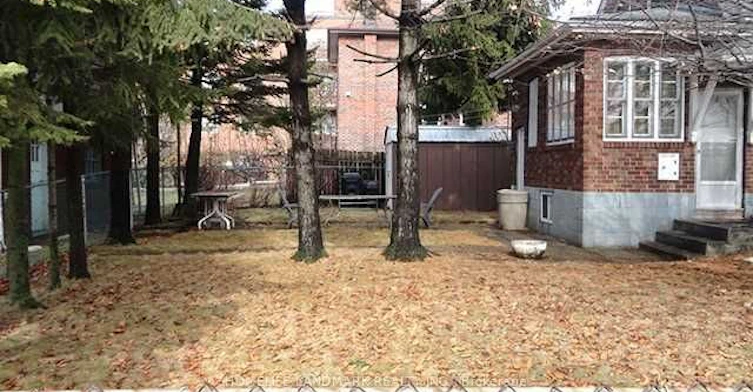 528 Birchmount Road W, Toronto, ON, M1K 1P2 - 13
