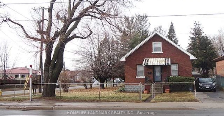 528 Birchmount Road W, Toronto, ON, M1K 1P2 - 12