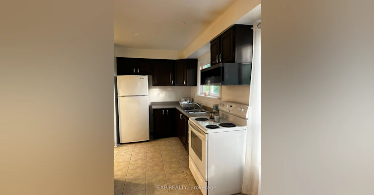 10 - Room C-22 Pearson Street, Oshawa, ON, L1G 7C6 - 3