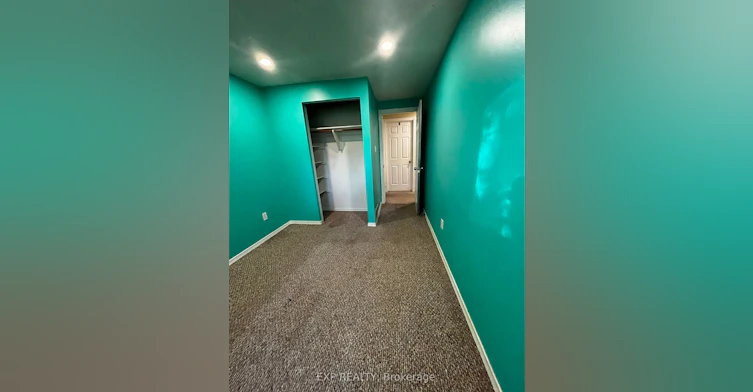 10 - Room C-22 Pearson Street, Oshawa, ON, L1G 7C6 - 10