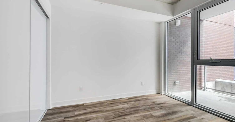 512-30 Baseball Place, Toronto, ON, M4M 0E8 - 12
