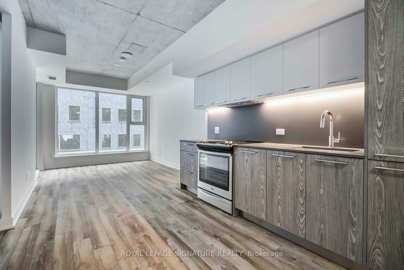 512-30 Baseball Place, Toronto, ON, M4M 0E8 - 2