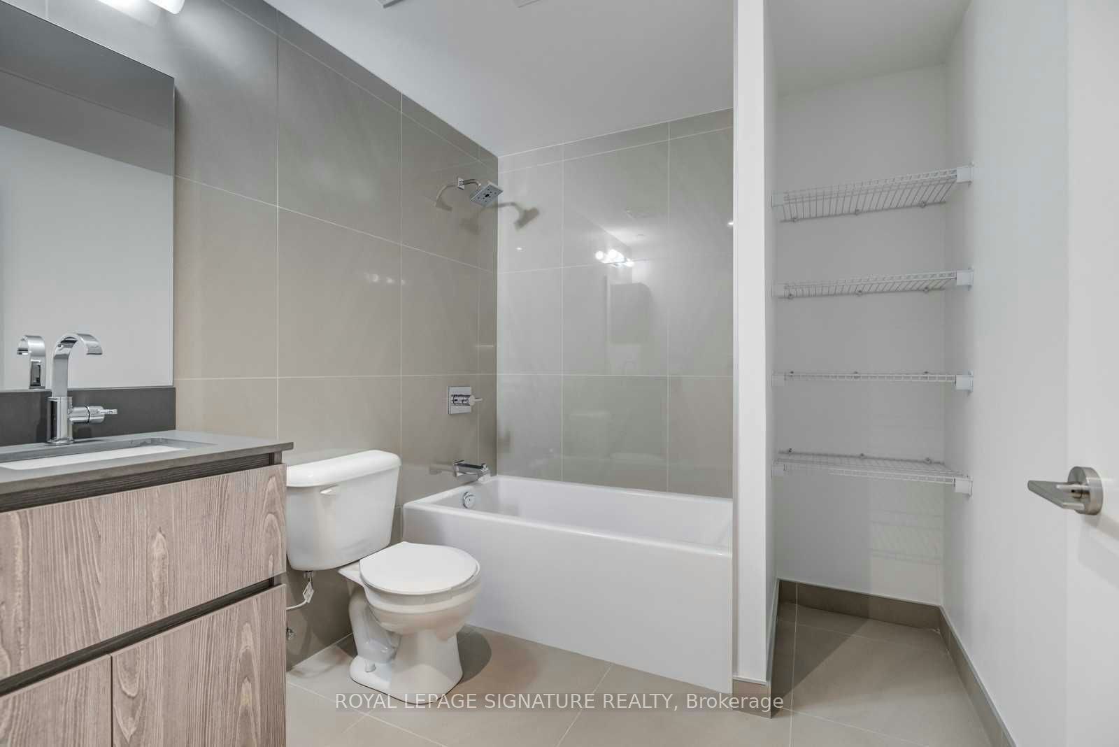 512-30 Baseball Place, Toronto, ON, M4M 0E8 - 15