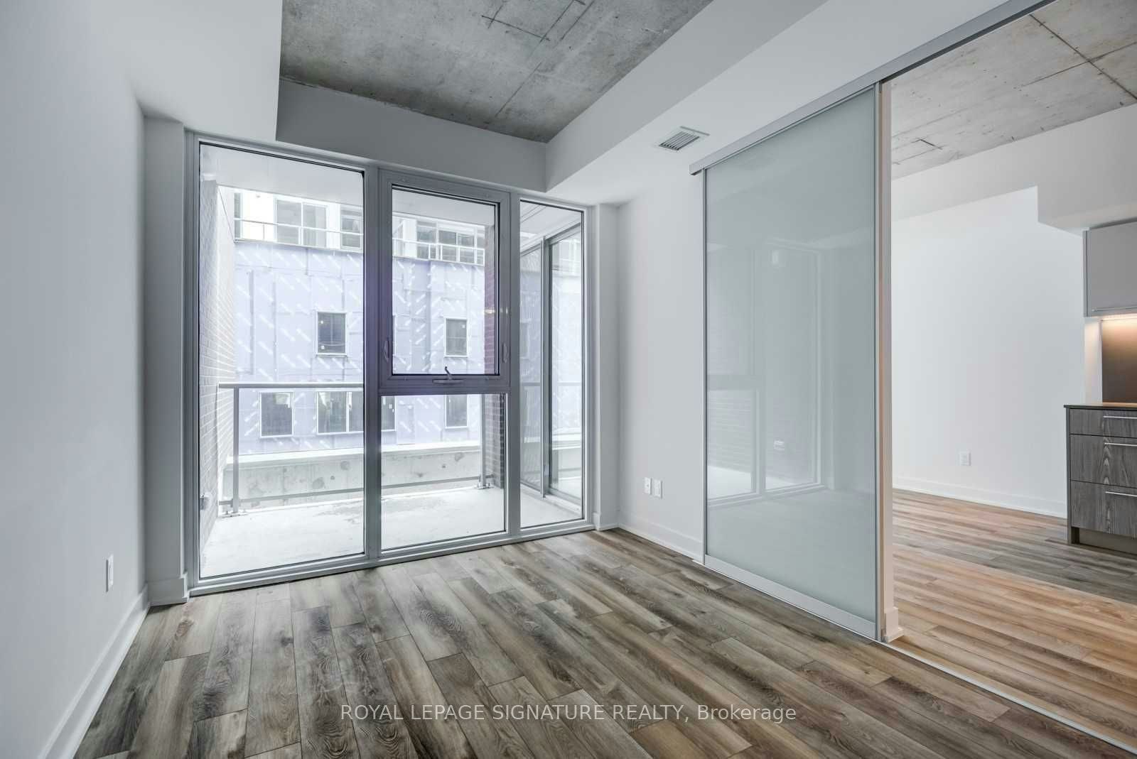 512-30 Baseball Place, Toronto, ON, M4M 0E8 - 11