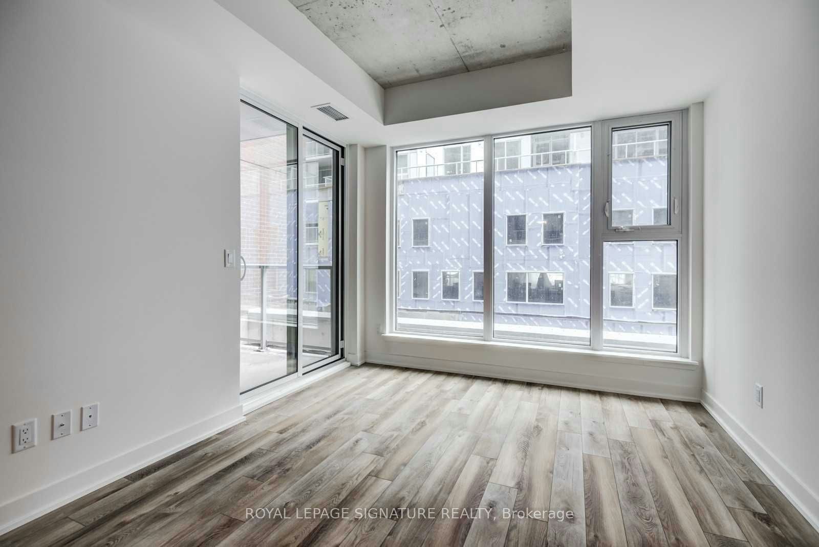 512-30 Baseball Place, Toronto, ON, M4M 0E8 - 7