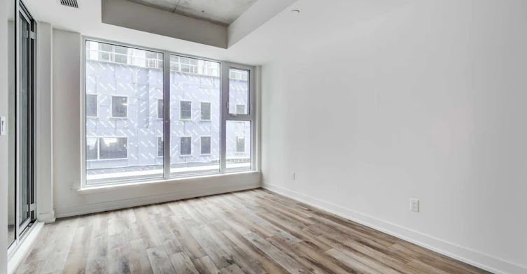 512-30 Baseball Place, Toronto, ON, M4M 0E8 - 6