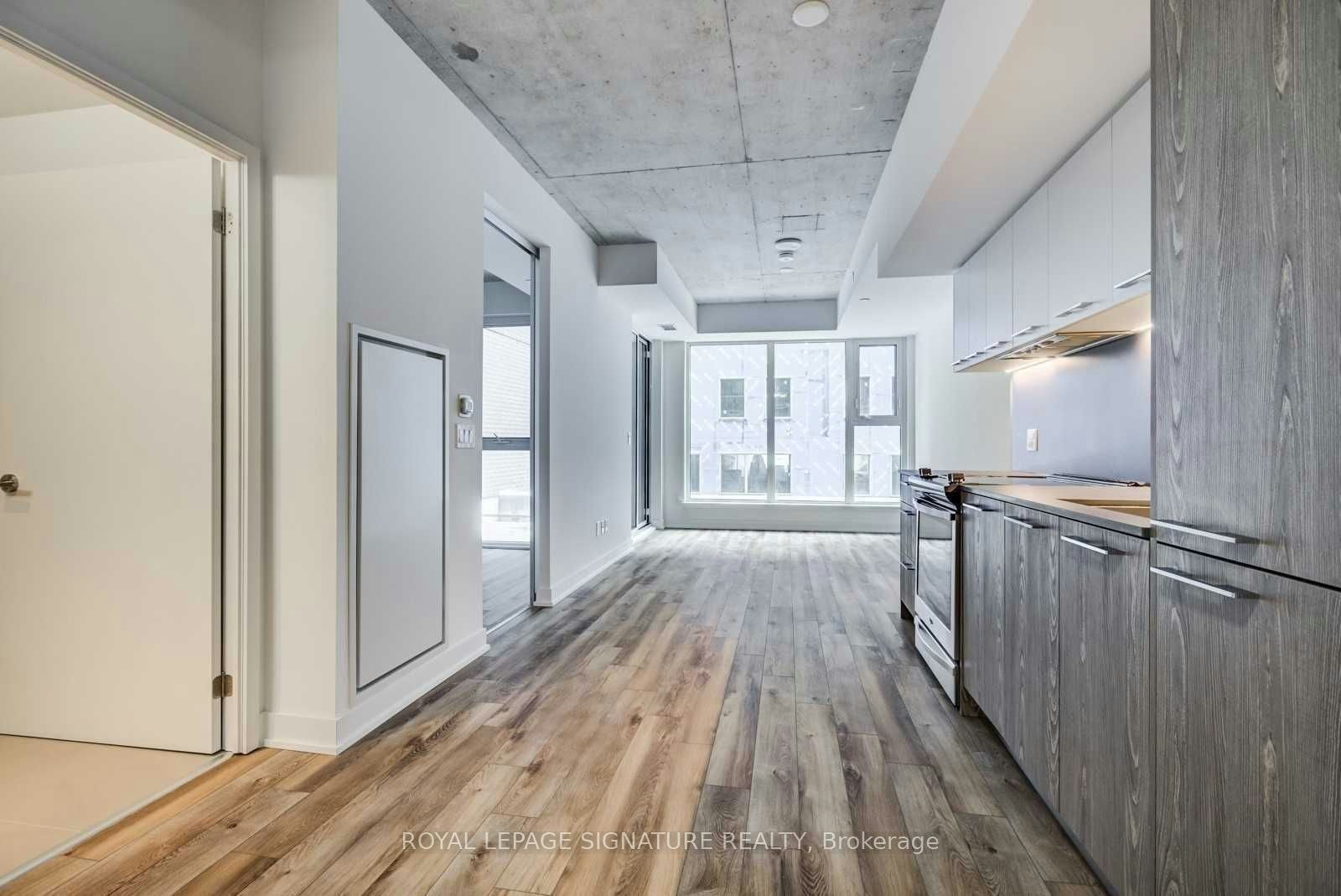 512-30 Baseball Place, Toronto, ON, M4M 0E8
