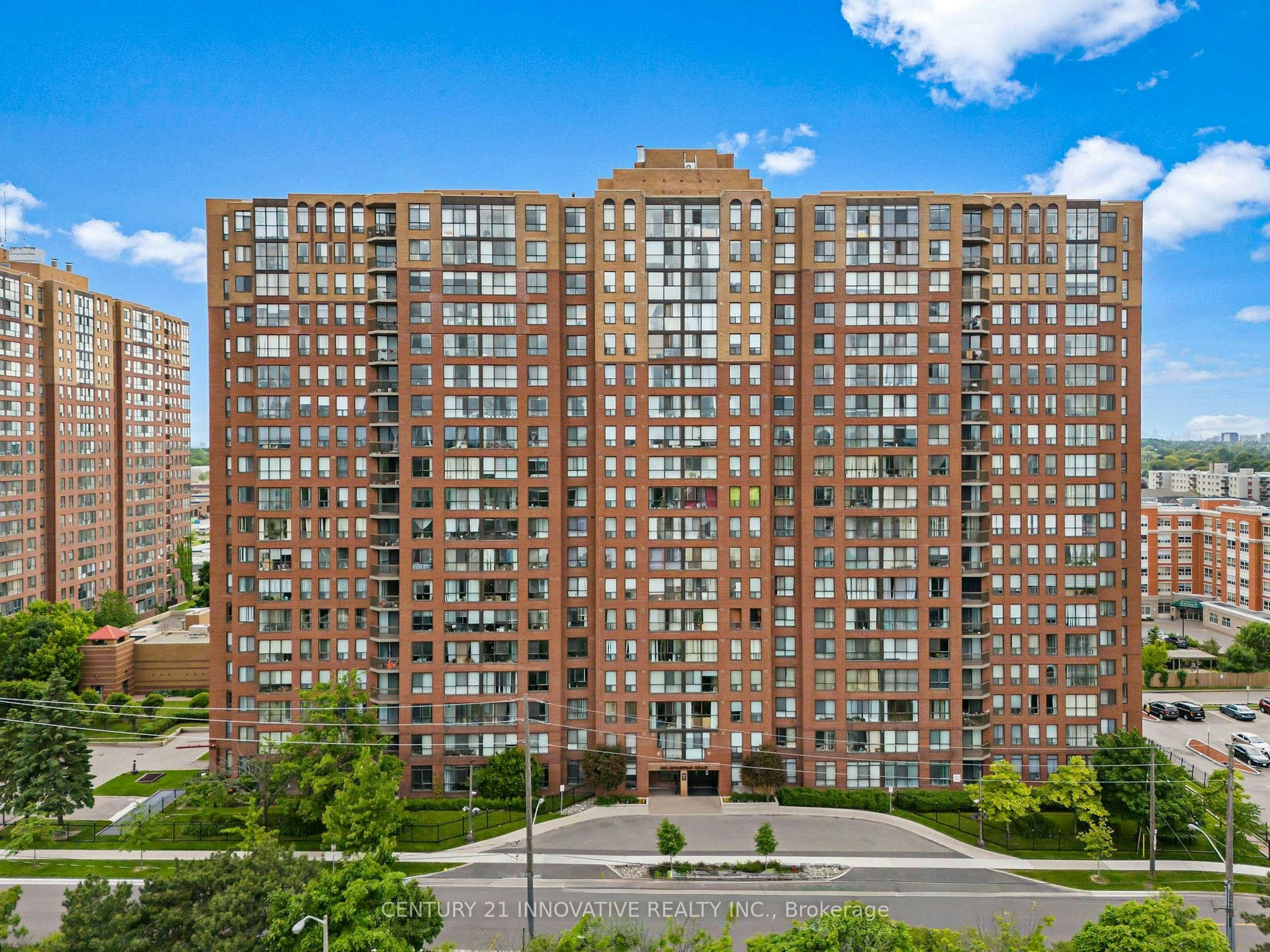 1702-330 Mccowan Road, Toronto, ON, M1J 3N3 - 2