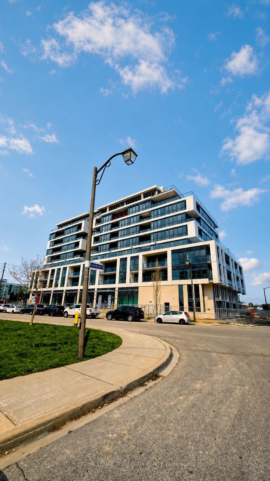 209-20 Deans Drive, Toronto, ON, M1L 0J7 - 10