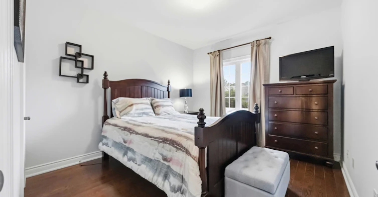 2313 Southcott Road, Pickering, ON, L1X 0A6 - 23