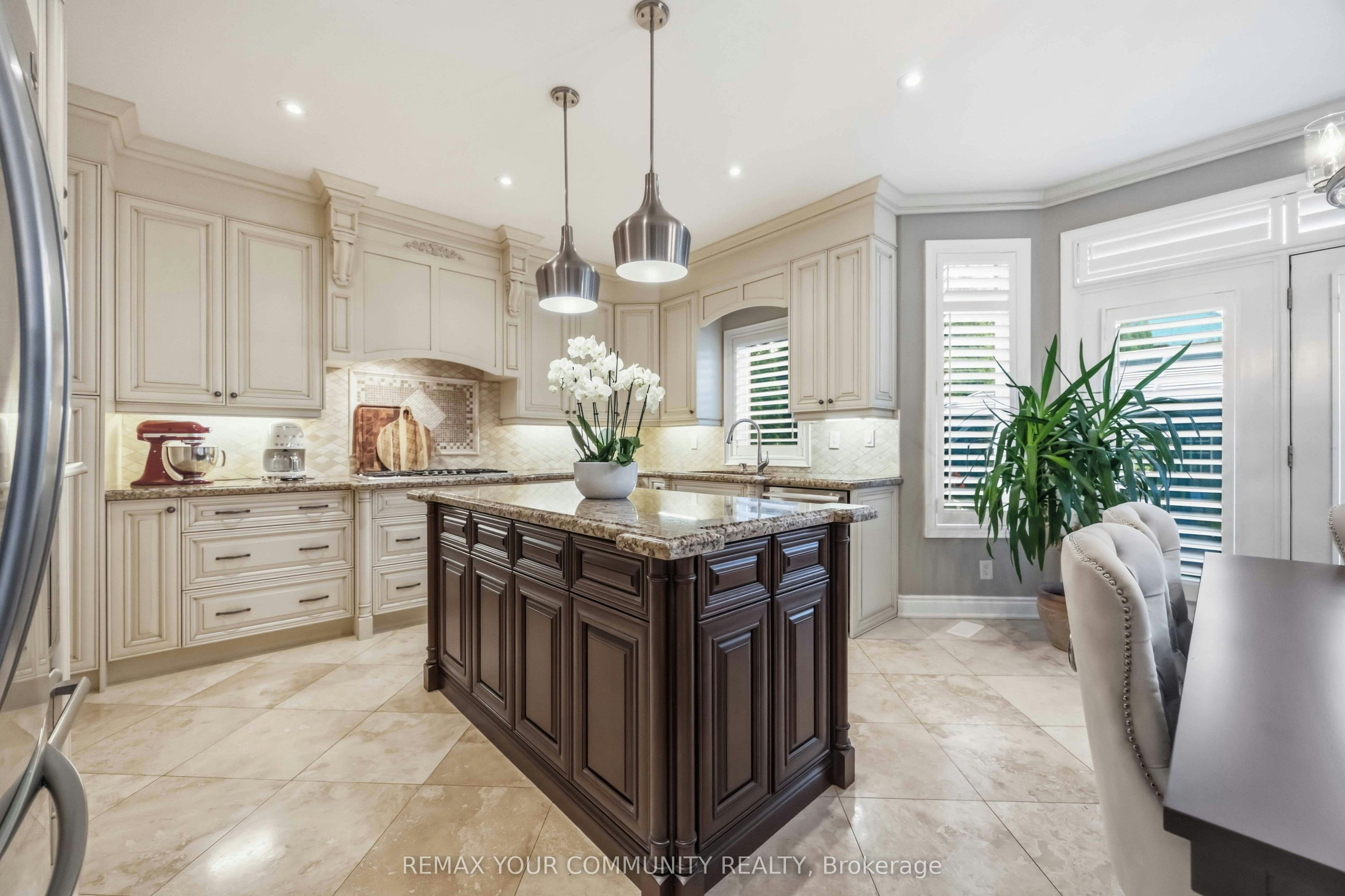 2313 Southcott Road, Pickering, ON, L1X 0A6 - 17