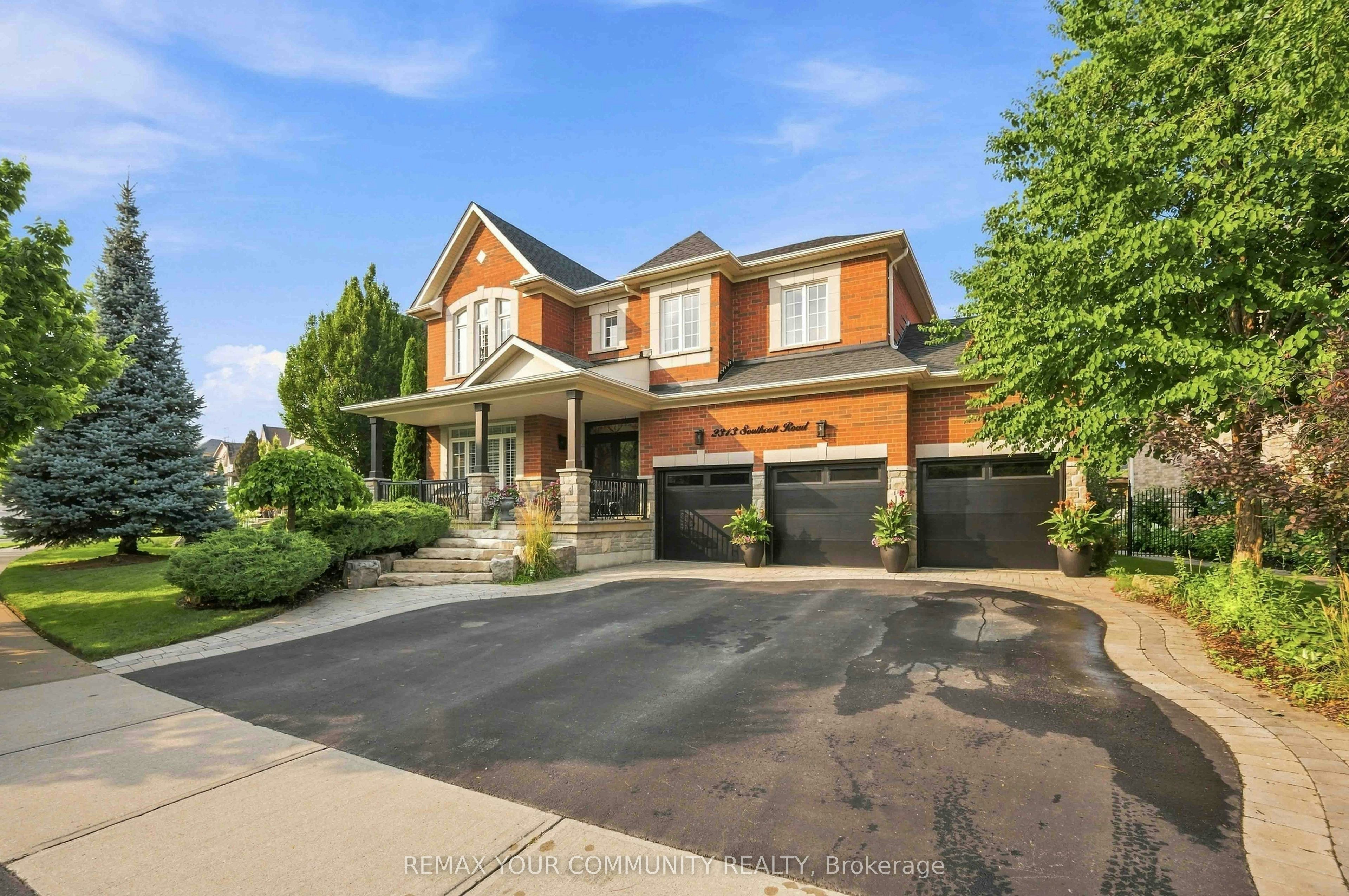 2313 Southcott Road, Pickering, ON, L1X 0A6