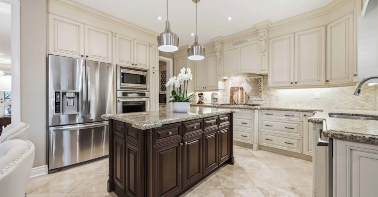2313 Southcott Road, Pickering, ON, L1X 0A6 - 11