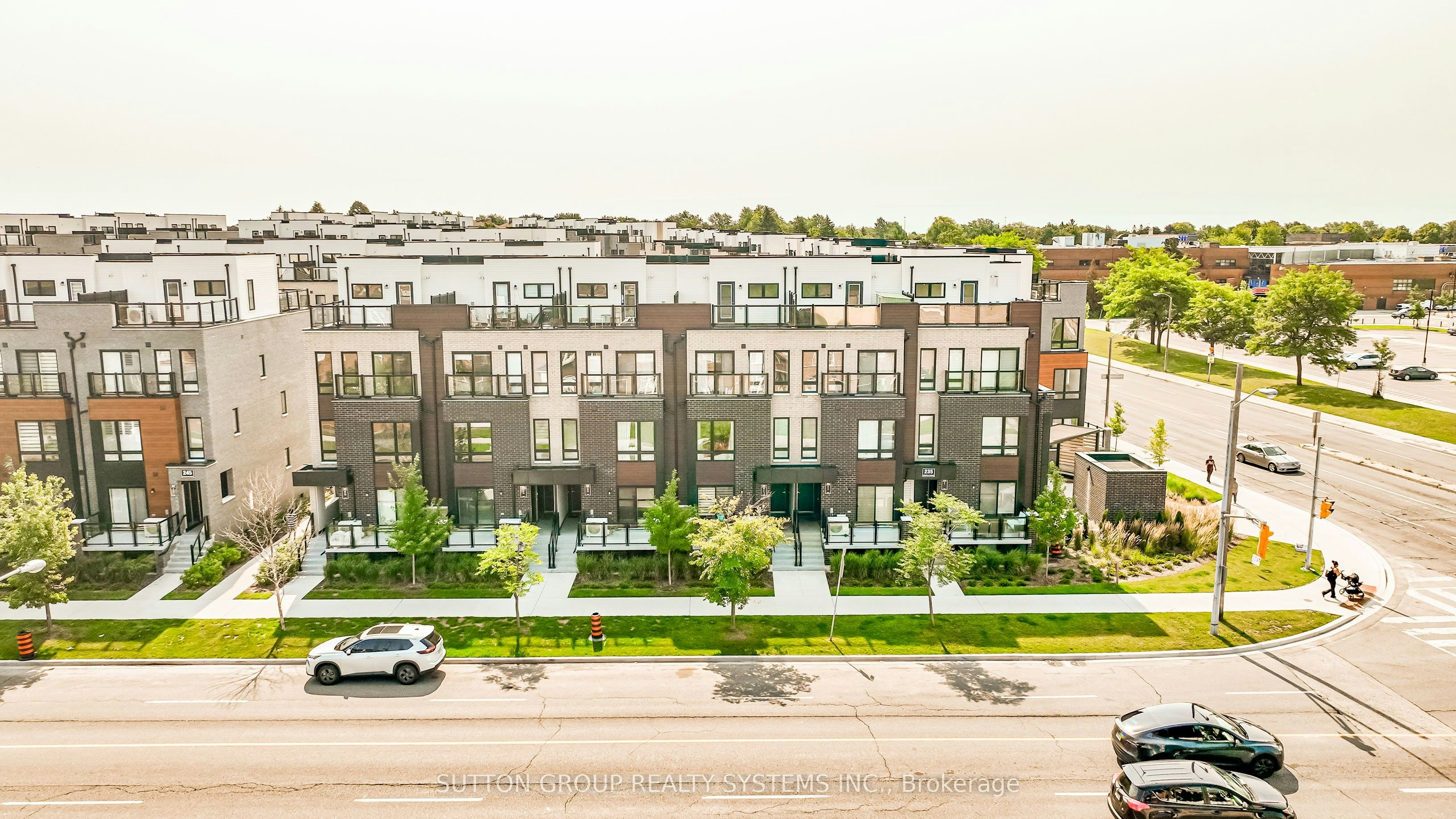 11-235 Mclevin Avenue, Toronto, ON, M1B 0E8