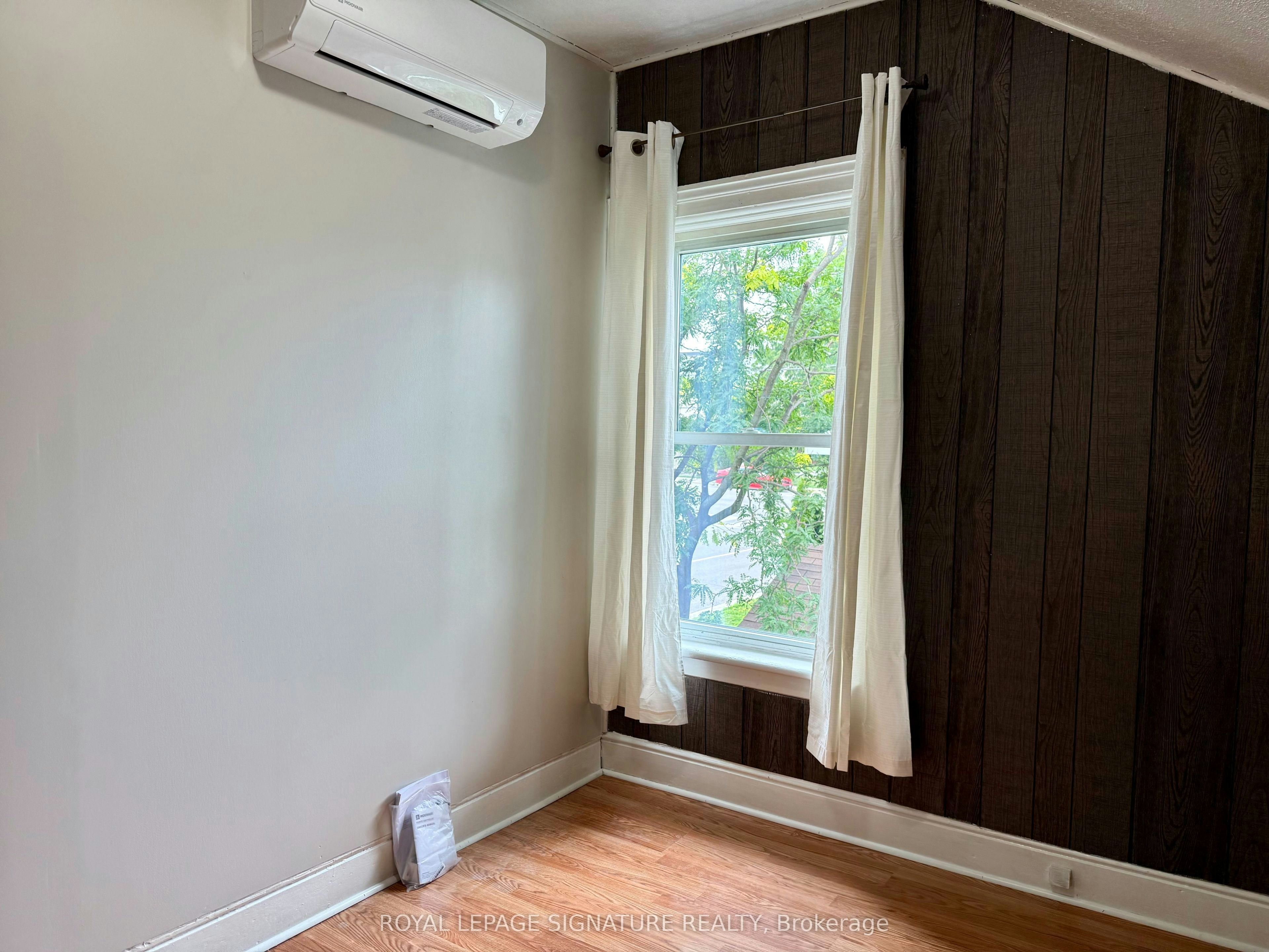 12 Hemlock Avenue, Oshawa, ON, L1H 1Y7 - 12