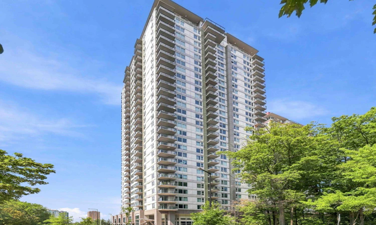 1006-190 Borough Drive