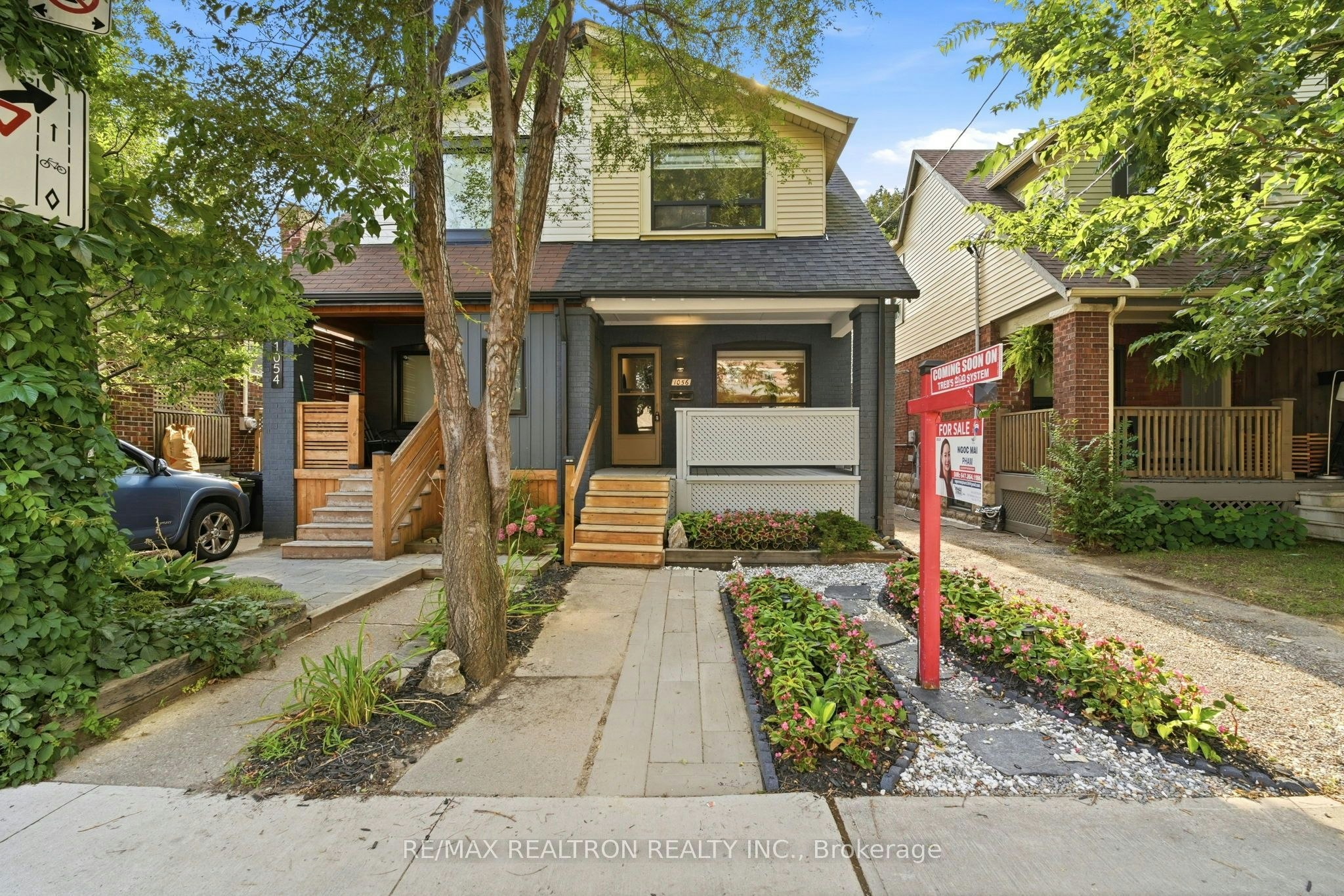 1056 Woodbine Avenue W, Toronto, ON, M4C 4C5