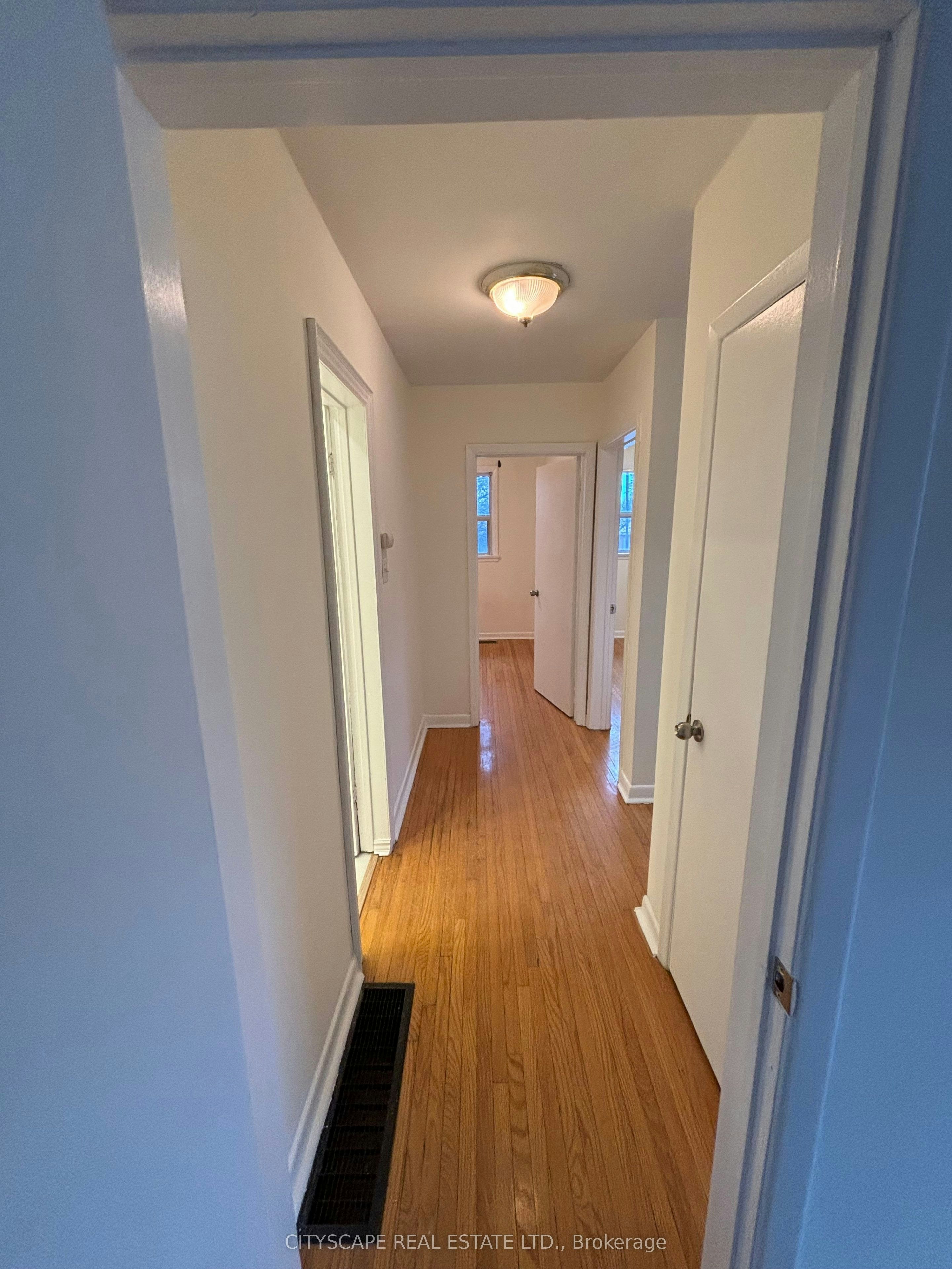 116 Guildwood Parkway, Toronto, ON, M1E 1P3 - 11
