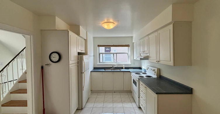 116 Guildwood Parkway, Toronto, ON, M1E 1P3 - 6