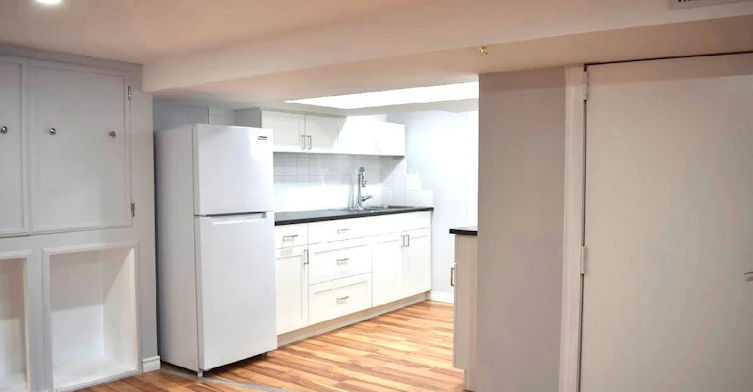 Basement-143 Agnes Street, Oshawa, ON, L1G 1V3 - 7