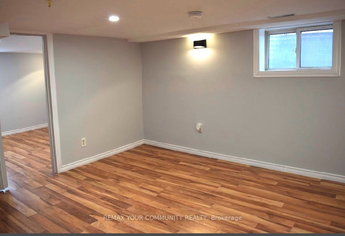 Basement-143 Agnes Street, Oshawa, ON, L1G 1V3 - 4