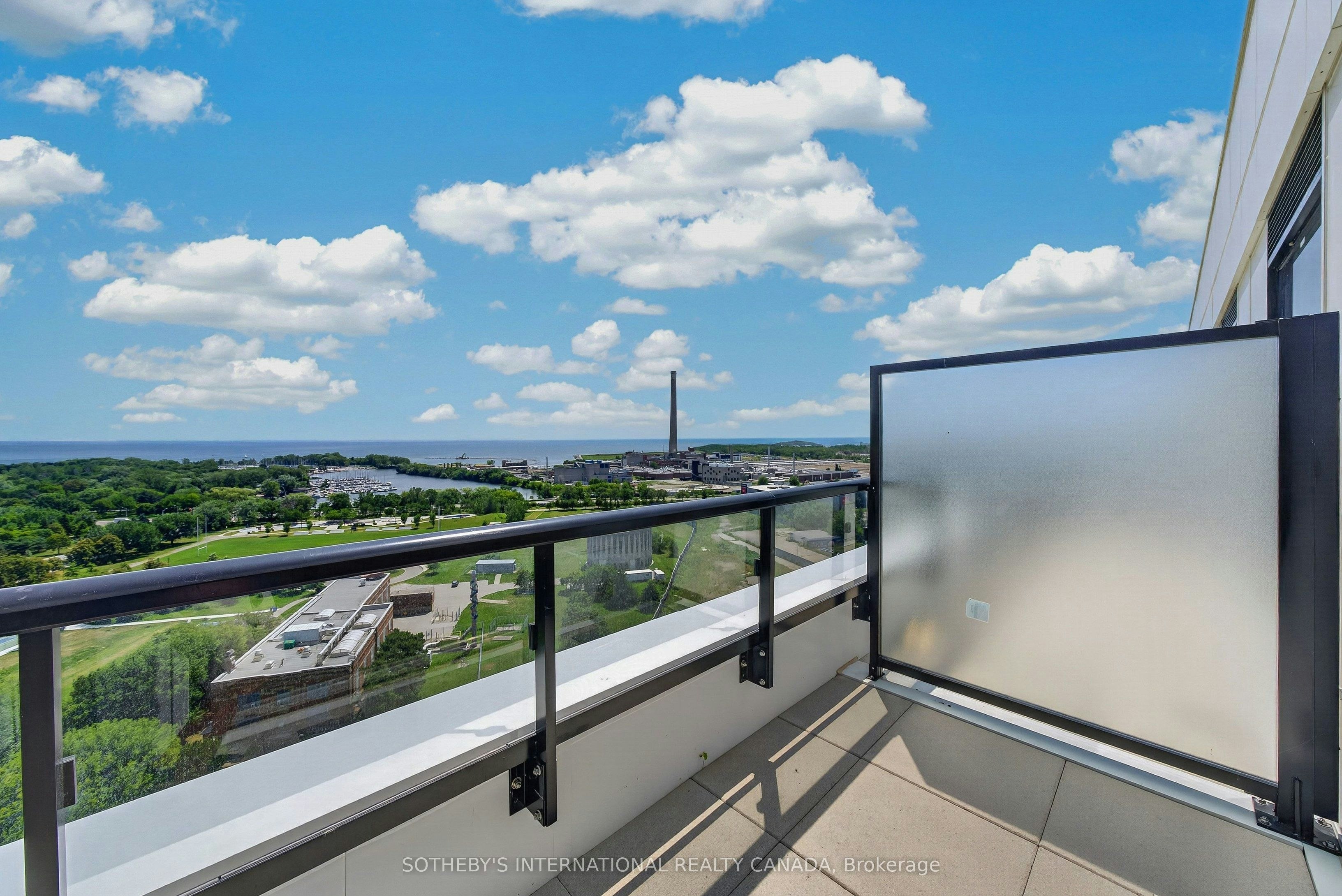 PH1701-1050 Eastern Avenue, Toronto, ON, M4L 0B7 - 15