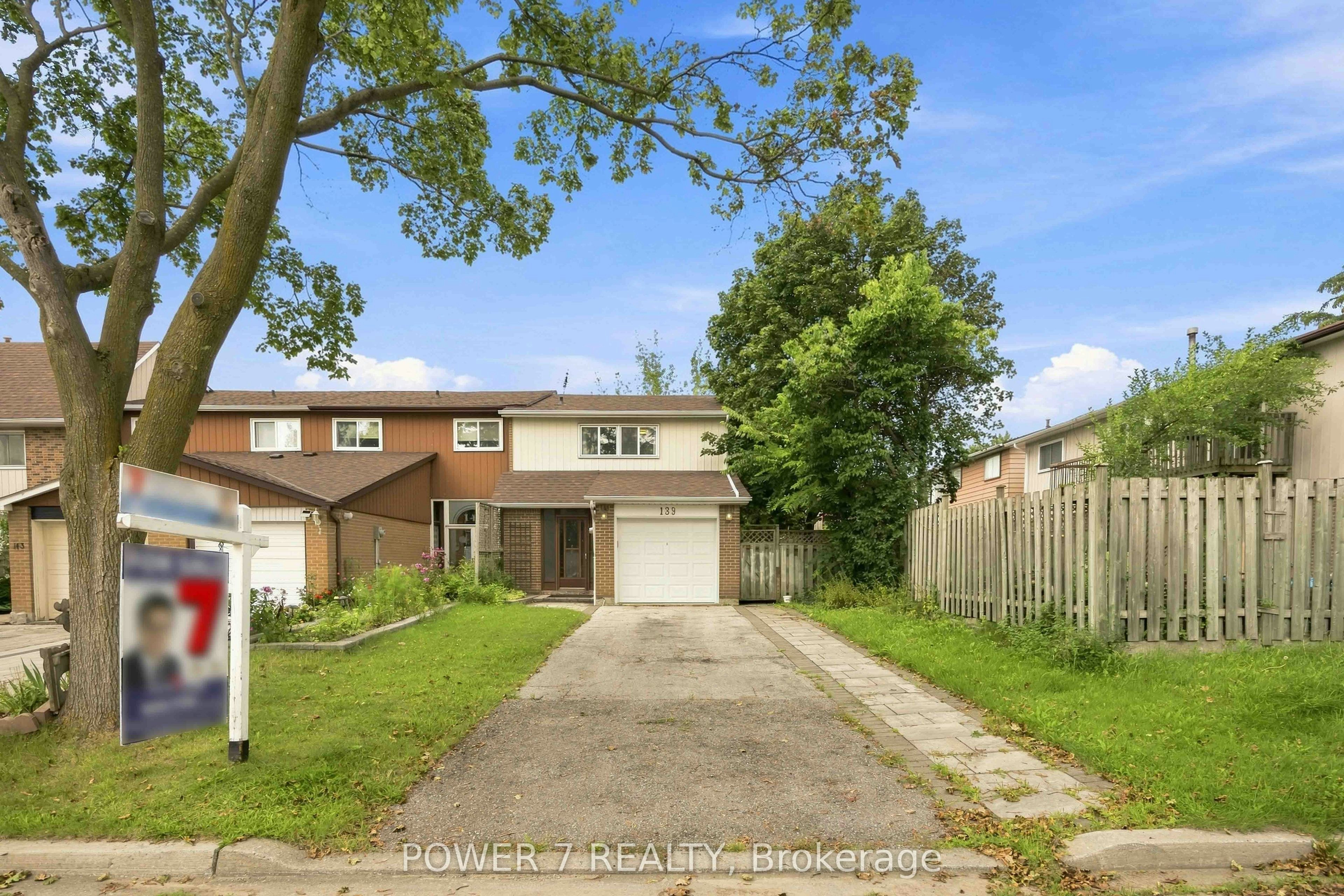 139 Carolbreen Square, Toronto, ON, M1V 1J1