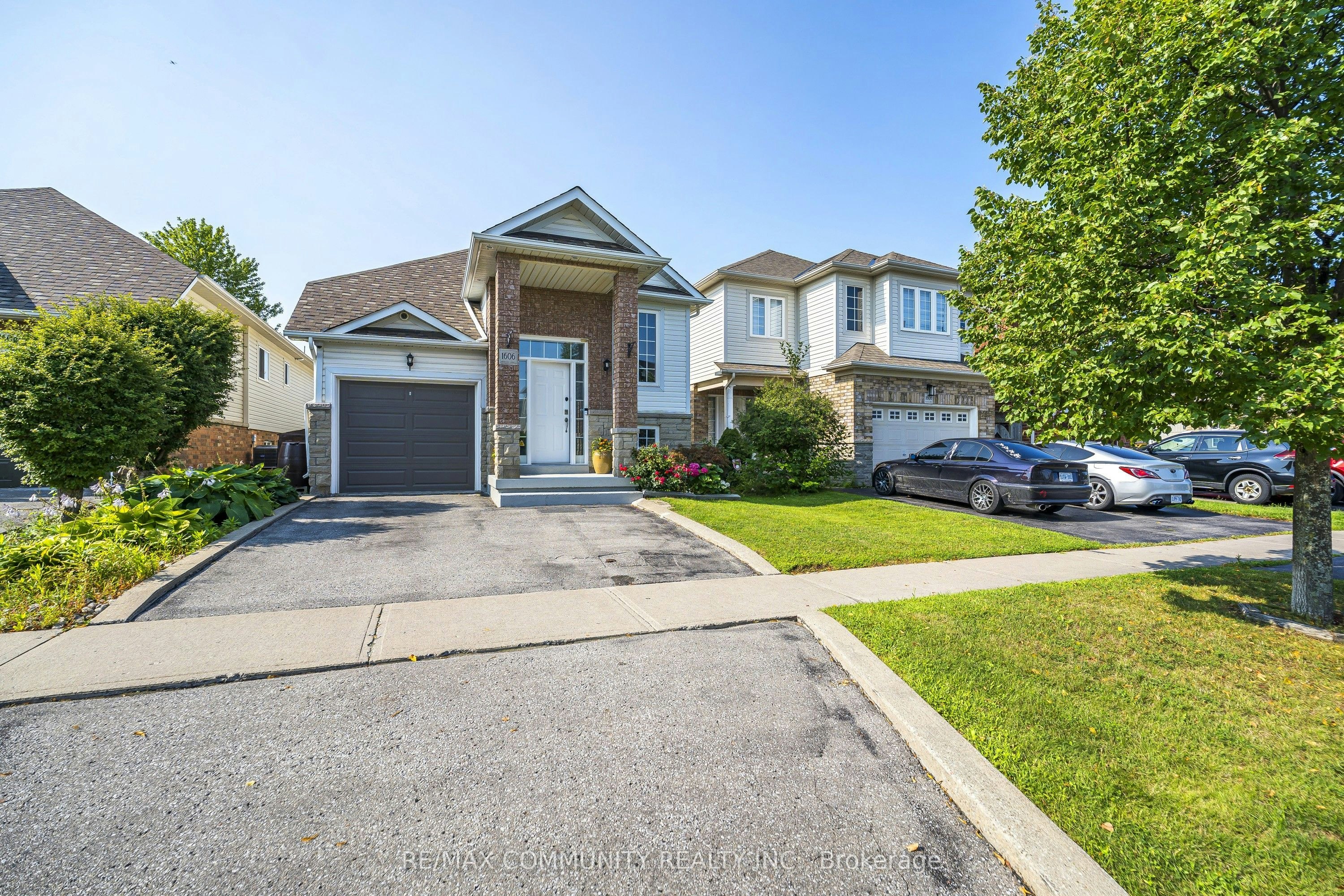 1606 Whitestone Drive, Oshawa, ON, L1K 2R9
