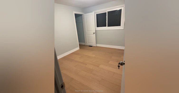 32 Conlins Road E, Toronto, ON, M1C 1C3 - 2