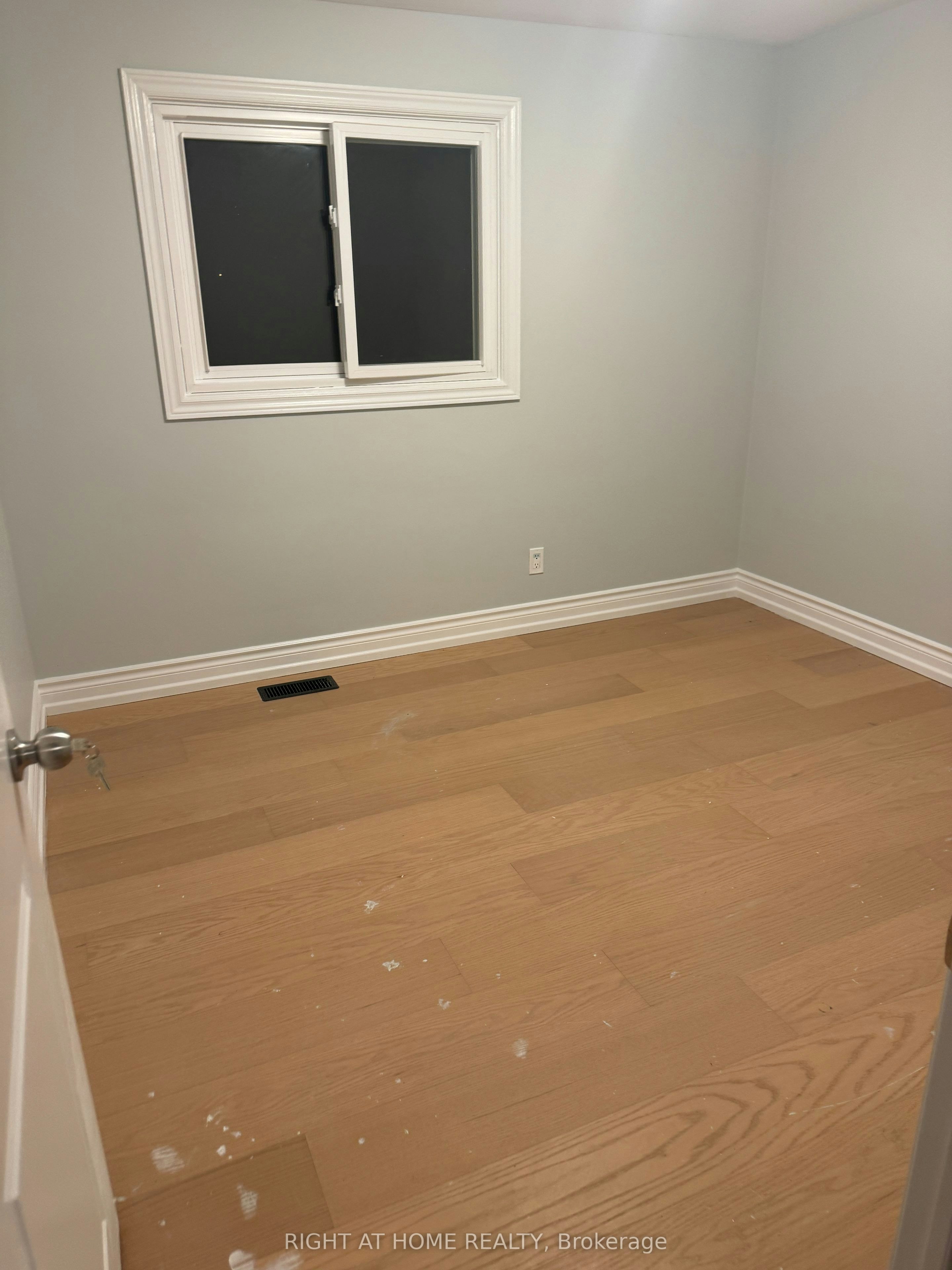 32 Conlins Road E, Toronto, ON, M1C 1C3 - 5